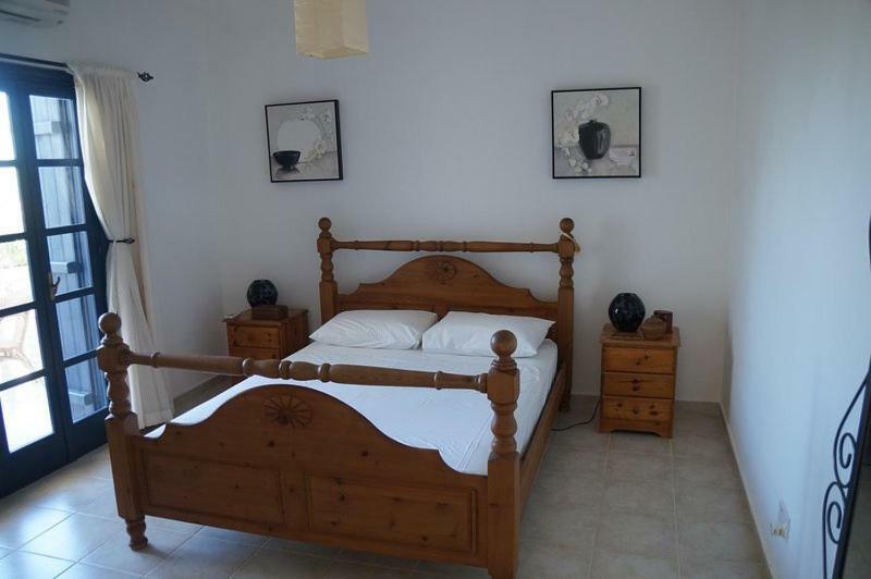 Villa Layla Kerínia Kültér fotó